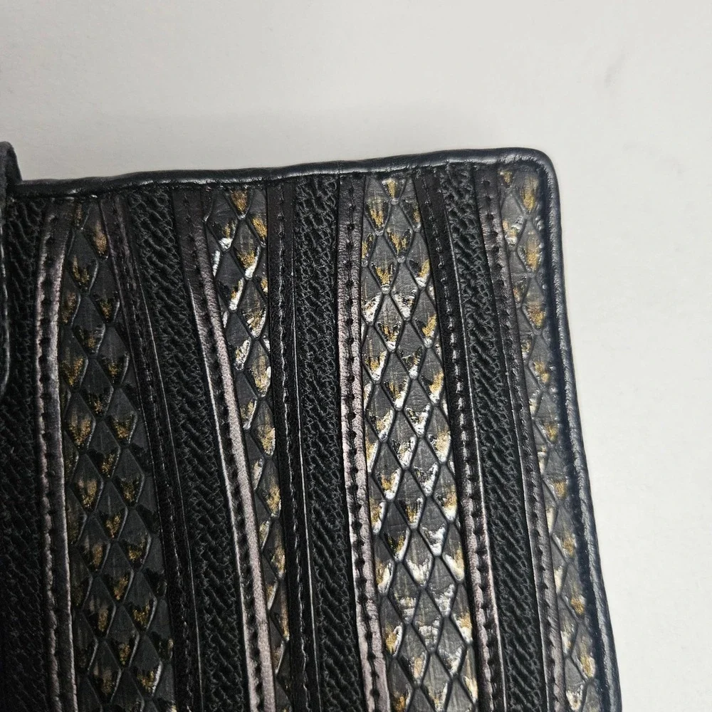 Vintage Black Metallic Snakeskin Stripe Kiss Lock‎ Bifold Wallet Gold